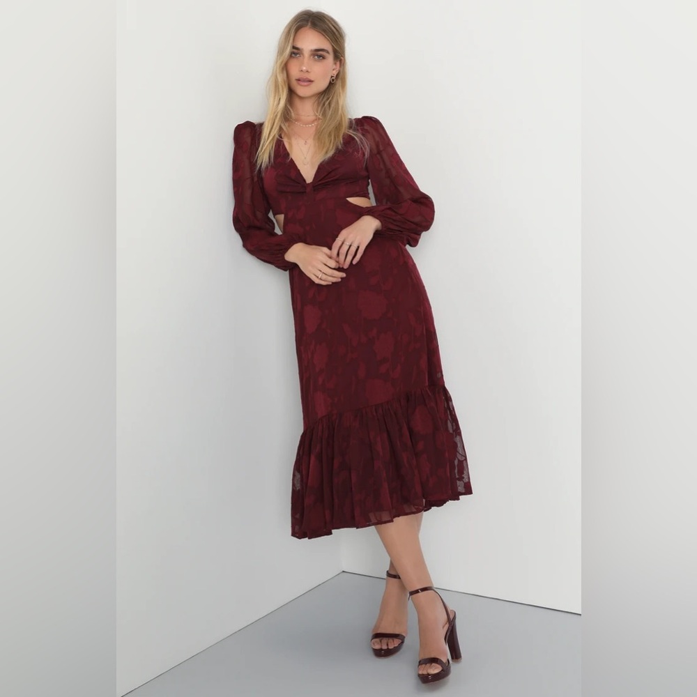 Lulus burgundy floral dress